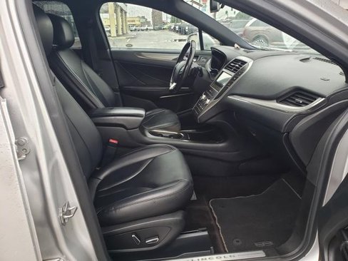Used 2017 Lincoln MKC Premiere image 18