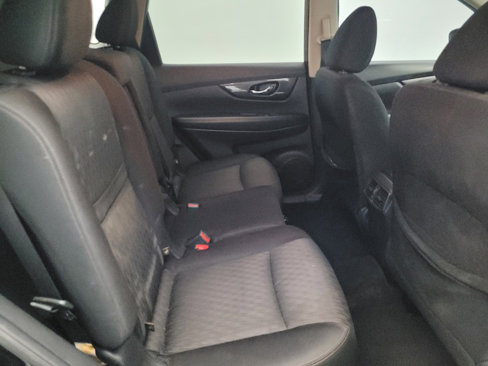 Used 2017 Nissan Rogue SV w/ SV Premium Package image 19