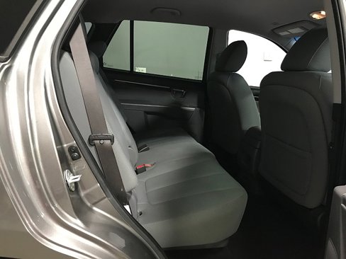 Used 2012 Hyundai Santa Fe GLS image 19