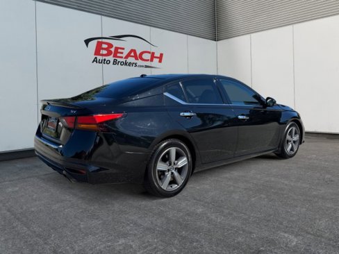 Used 2019 Nissan Altima 2.5 SV image 5