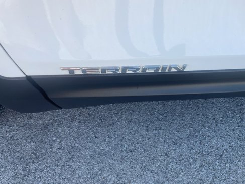 Used 2020 GMC Terrain SLE image 5