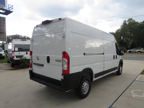 Used 2025 RAM ProMaster 2500 w/ Convenience Group image 13