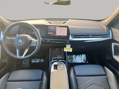 New 2025 BMW X1 xDrive28i w/ Convenience Package image 12