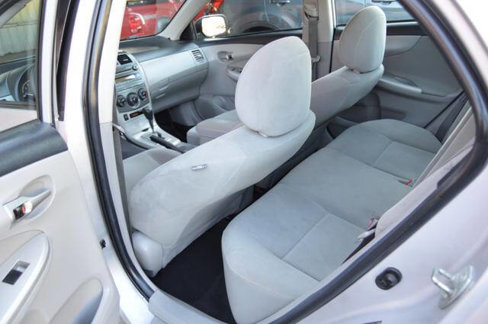 Used 2011 Toyota Corolla LE image 38