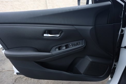 Used 2023 Nissan Sentra SV image 22