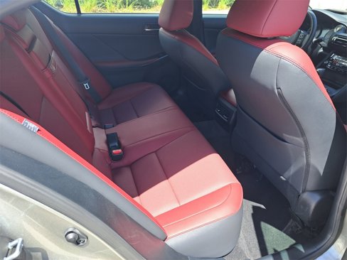 Used 2022 Lexus IS 300 image 13