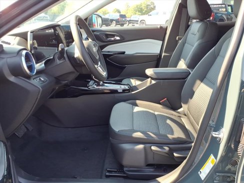 New 2026 Chevrolet Trax LT w/ LT Convenience Package image 5