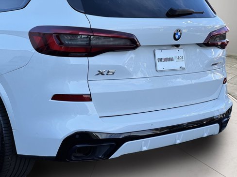Used 2022 BMW X5 xDrive40i w/ M Sport Package image 74