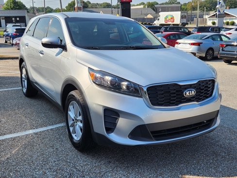 Used 2019 Kia Sorento L image 5