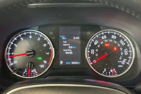 Certified 2022 Toyota RAV4 XLE image 35
