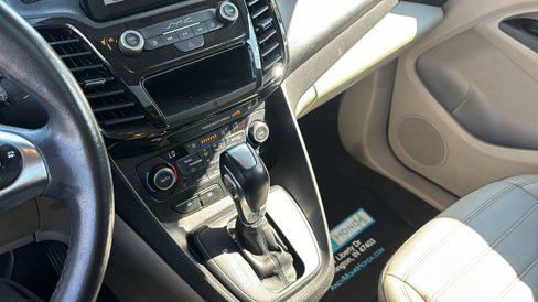 Used 2019 Ford Transit Connect Titanium w/ Titanium Premium Package image 20