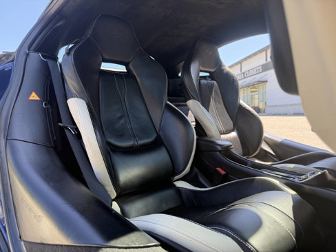 Used 2016 McLaren 570S Coupe image 26