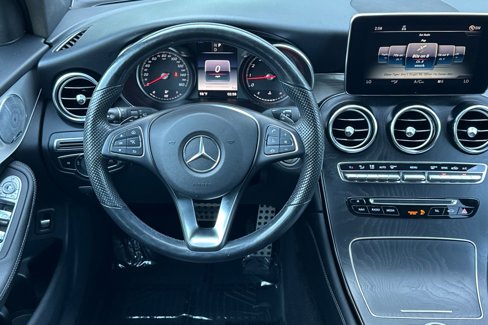 Used 2019 Mercedes-Benz GLC 300 4MATIC image 14