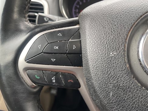 Used 2018 Jeep Grand Cherokee Limited image 19