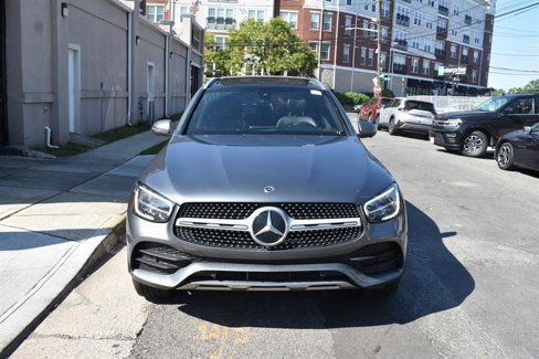 Used 2021 Mercedes-Benz GLC 300 4MATIC w/ AMG Line image 3