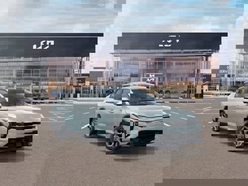New 2025 Kia K4 LXS image 8