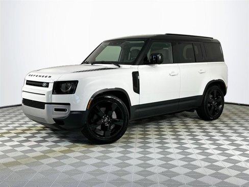 Used 2025 Land Rover Defender 110 S image 1