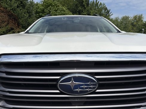 Used 2019 Subaru Ascent Limited image 9