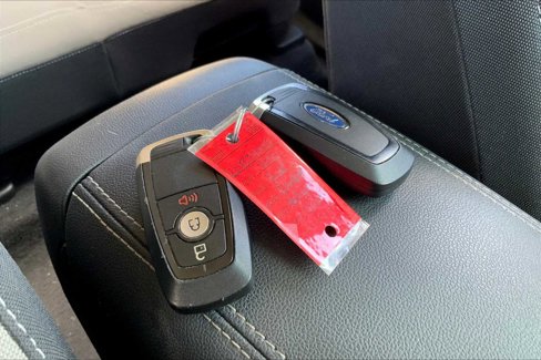 Certified 2020 Ford Escape SE image 13