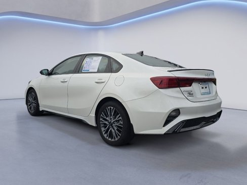 Used 2023 Kia Forte GT-Line w/ GT-Line Premium Package image 4