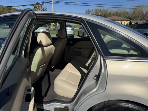 Used 2009 Mercury Sable Premier image 13