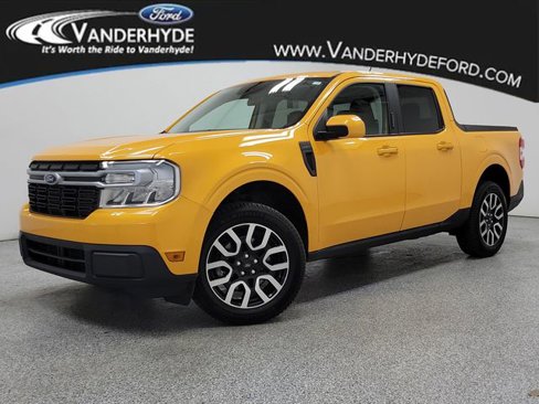 Used 2023 Ford Maverick Lariat w/ Lariat Luxury Package image 1