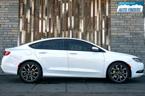 Used 2015 Chrysler 200 S w/ Navigation & Sound Group I image 7