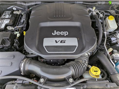 Used 2016 Jeep Wrangler Unlimited Sahara image 25