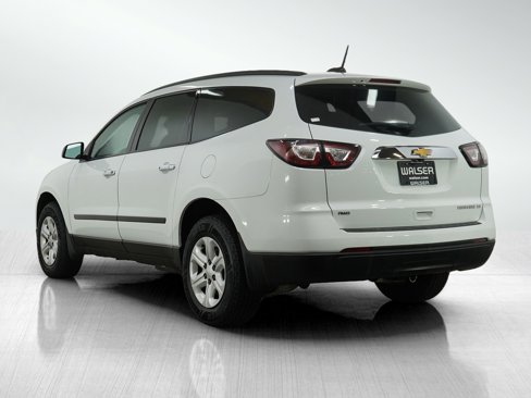 Used 2016 Chevrolet Traverse LS image 3