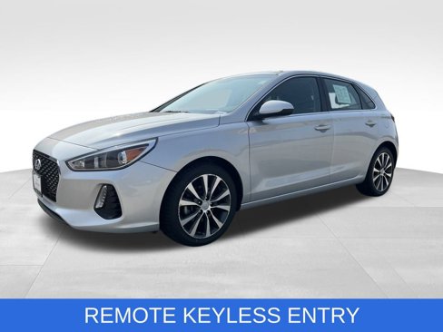 Used 2019 Hyundai Elantra GT image 10
