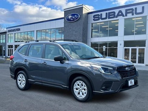 Used 2022 Subaru Forester image 1