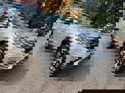 Used 2016 Honda CR-V Touring image 2