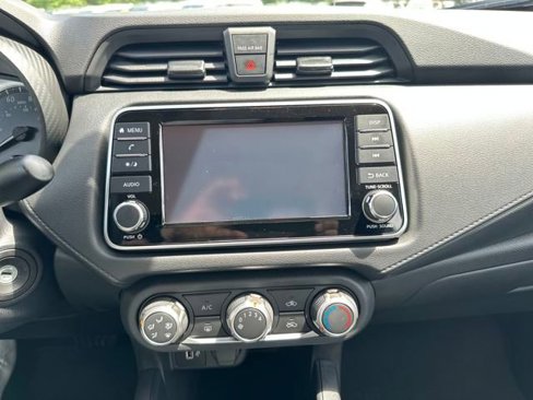 Used 2025 Nissan Versa S w/ Trunk Package image 20