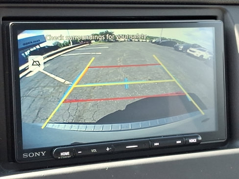 Used 2016 Toyota Highlander XLE image 20