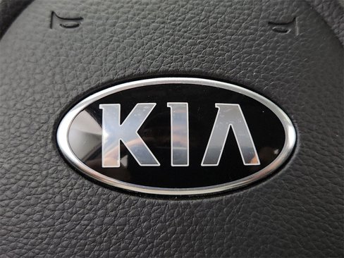 Used 2021 Kia Seltos LX image 18
