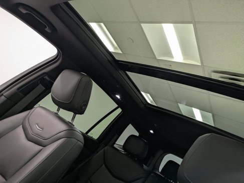 Used 2022 Cadillac XT6 Premium Luxury w/ Technology Package image 21