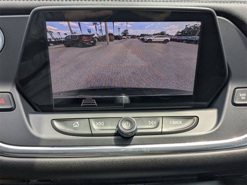 Used 2022 Chevrolet Blazer LT image 17