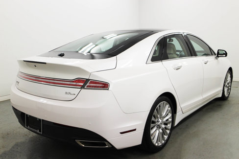 Used 2016 Lincoln MKZ AWD w/ Equipment Group 300A Reserve image 7