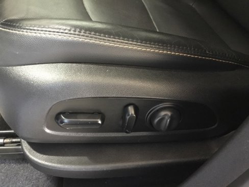 Used 2020 Chevrolet Equinox Premier image 29