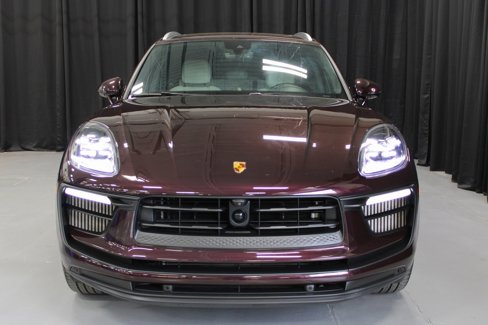 Used 2023 Porsche Macan S image 10