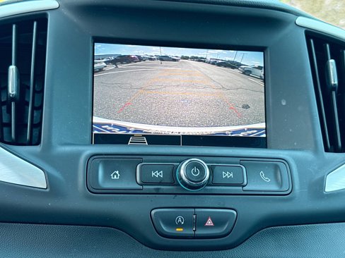 Certified 2023 GMC Terrain SLE image 14