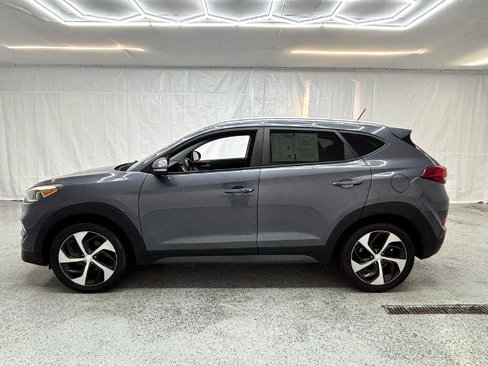 Used 2016 Hyundai Tucson Sport image 6