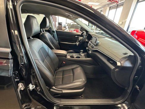 Used 2022 Nissan Altima 2.5 SR image 29