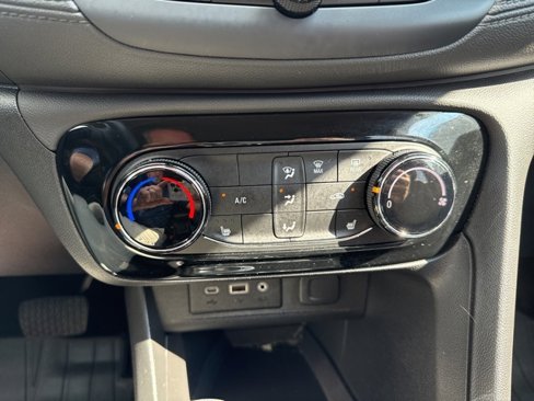 Certified 2022 Buick Encore GX Preferred w/ Cold Weather Comfort Package image 27