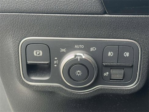 Certified 2022 Mercedes-Benz GLA 250 4MATIC image 20