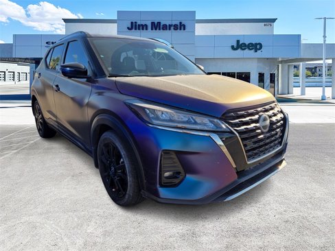 Used 2023 Nissan Kicks SR image 1