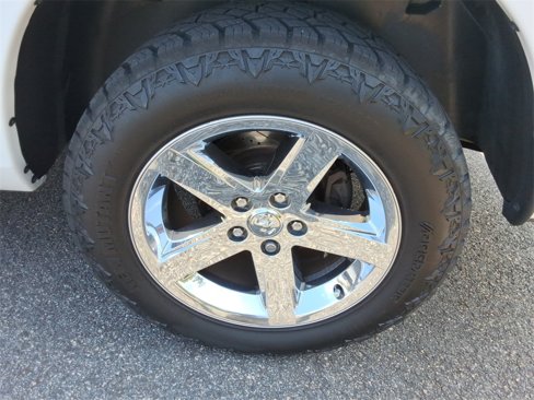 Used 2018 RAM 1500 Express image 17