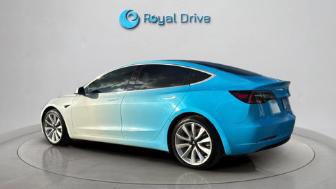 Used 2018 Tesla Model 3 Long Range image 4