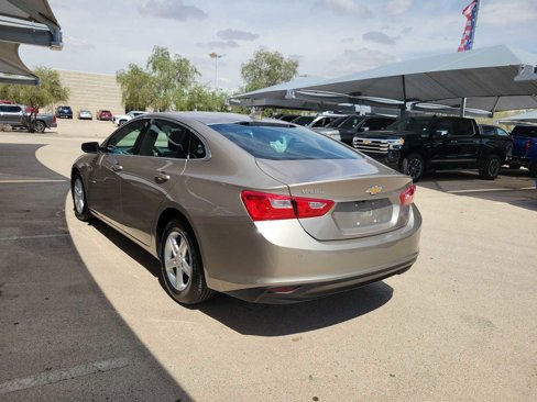 Used 2024 Chevrolet Malibu LT image 4