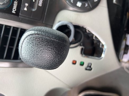 Used 2014 Toyota Sienna LE image 15